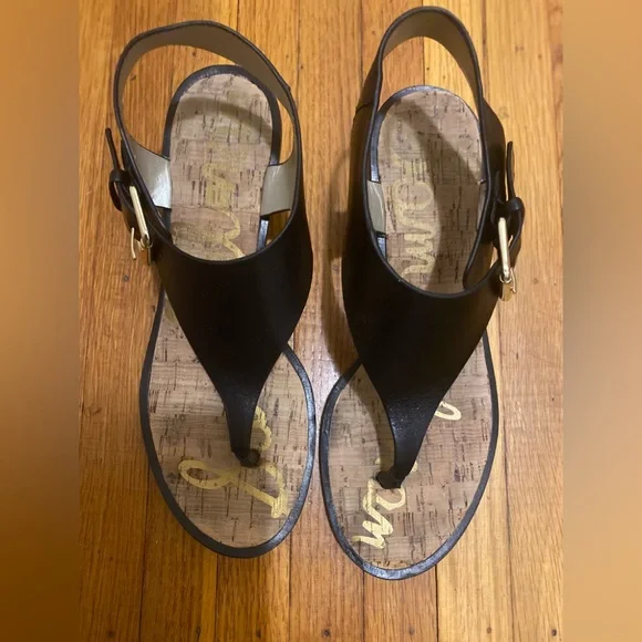 Sam Edelman black leather sandals with gold heel - Picture 2 of 6